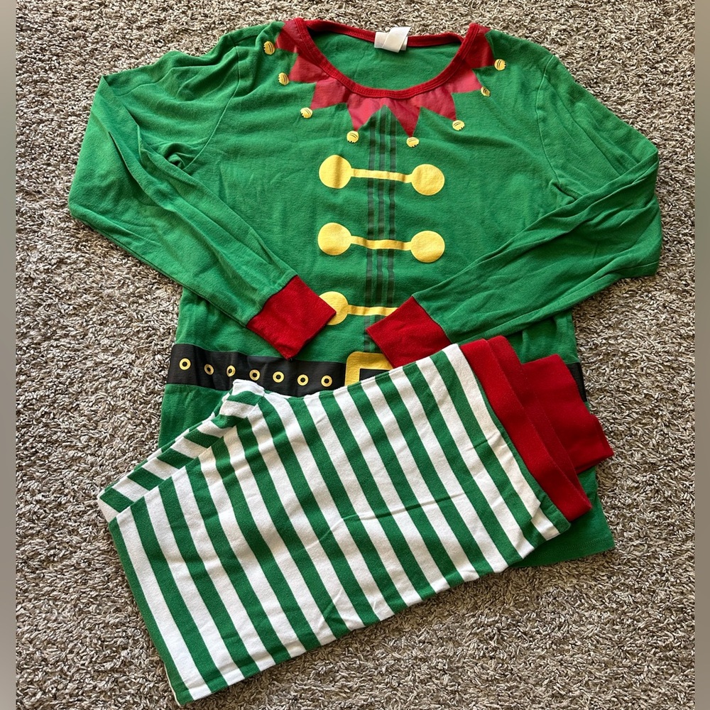 Elf Pajama set